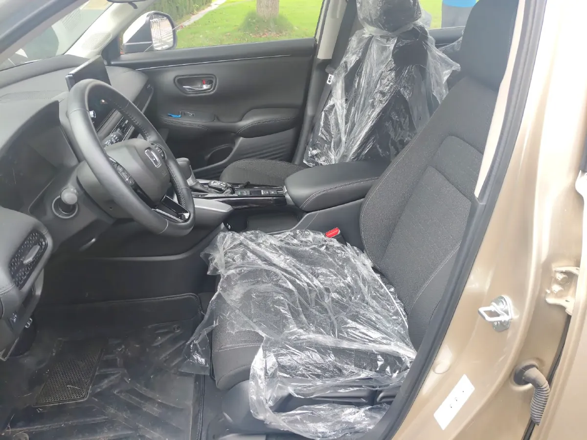 2023 Honda HR-V 1.5T 182HP L4 CVT,autocango,china used car exporter,china ev exporter,chinese used car exporter,chinese used ev exporter