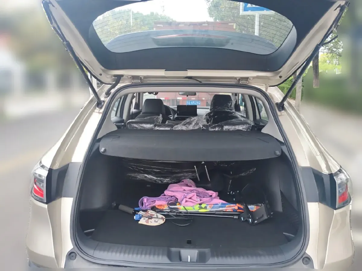 2023 Honda HR-V 1.5T 182HP L4 CVT,autocango,china used car exporter,china ev exporter,chinese used car exporter,chinese used ev exporter