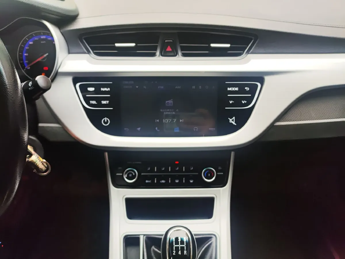 2018 Geely Vision 1.5L 109HP L4 5MT,autocango,china used car exporter,china ev exporter,chinese used car exporter,chinese used ev exporter