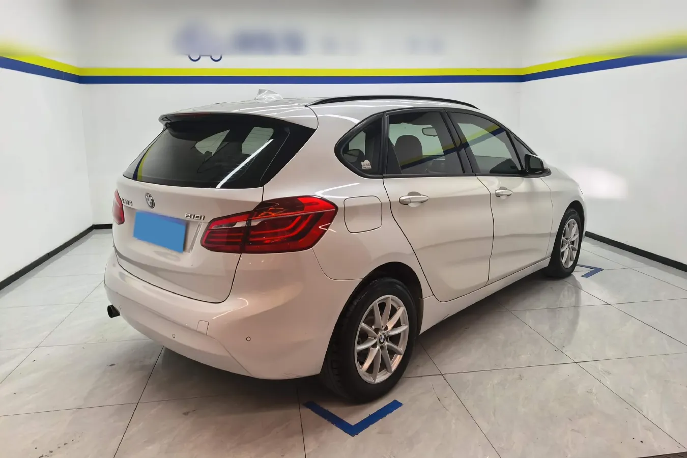 2016 BMW 2 Series Wagon 1.5T 136HP L3 6AT,autocango,china used car exporter,china ev exporter,chinese used car exporter,chinese used ev exporter