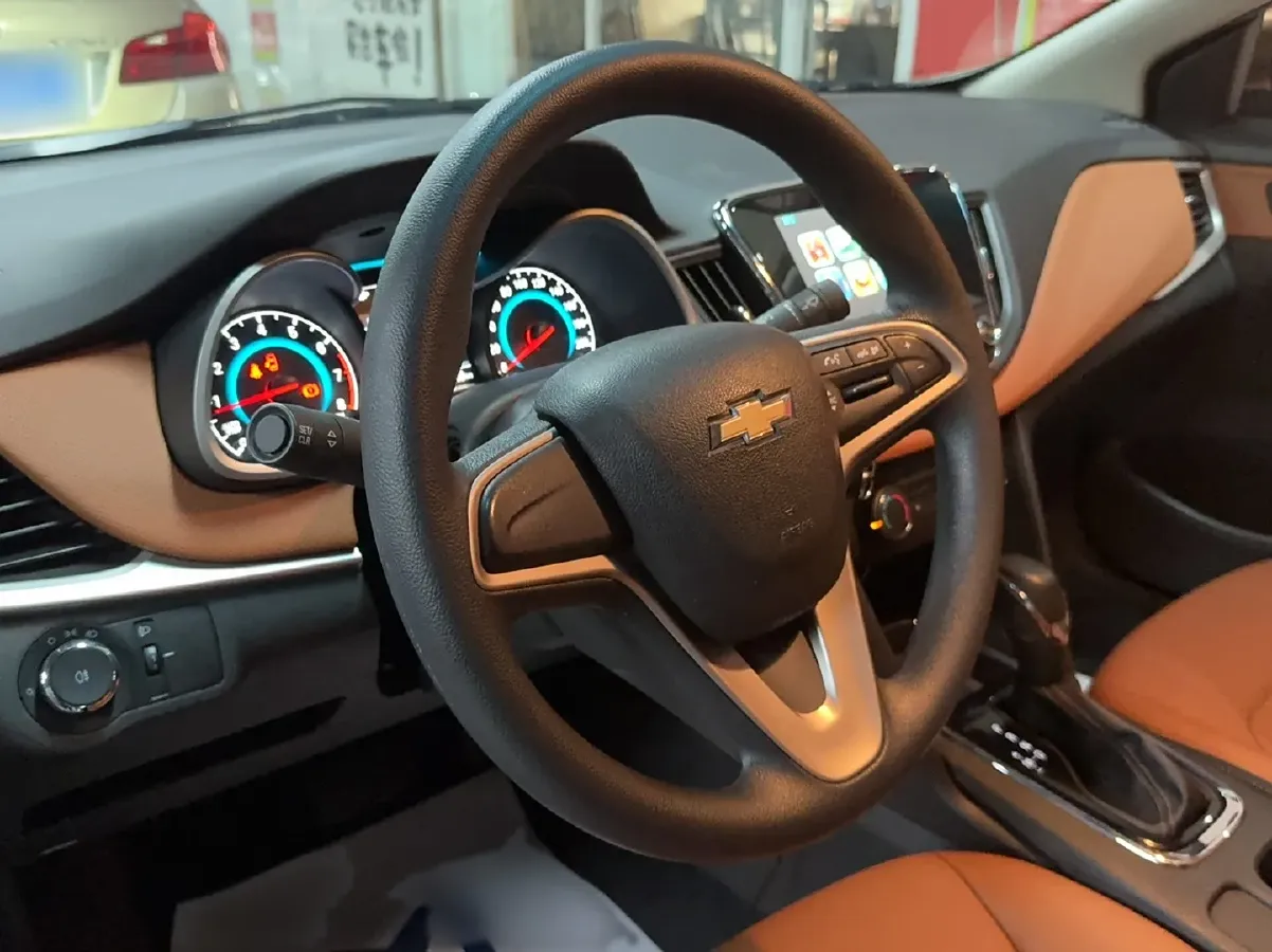 2016 Chevrolet Cavalier 1.5L 113HP L4 6AT,autocango,china used car exporter,china ev exporter,chinese used car exporter,chinese used ev exporter