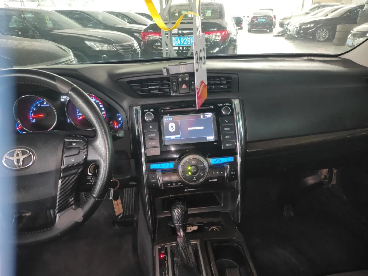 2013 Toyota Reiz 2.5L 193HP V6 6AT,autocango,china used car exporter,china ev exporter,chinese used car exporter,chinese used ev exporter