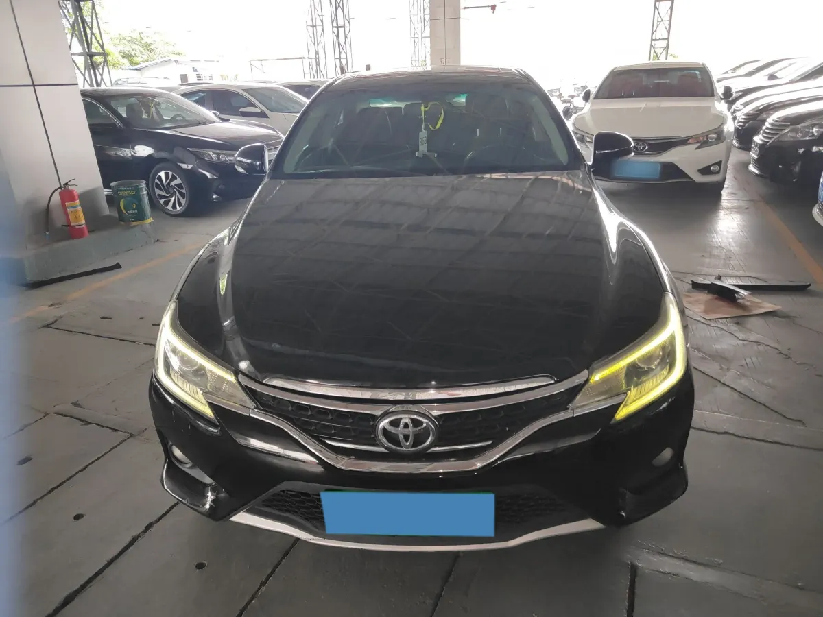 2013 Toyota Reiz 2.5L 193HP V6 6AT,autocango,china used car exporter,china ev exporter,chinese used car exporter,chinese used ev exporter