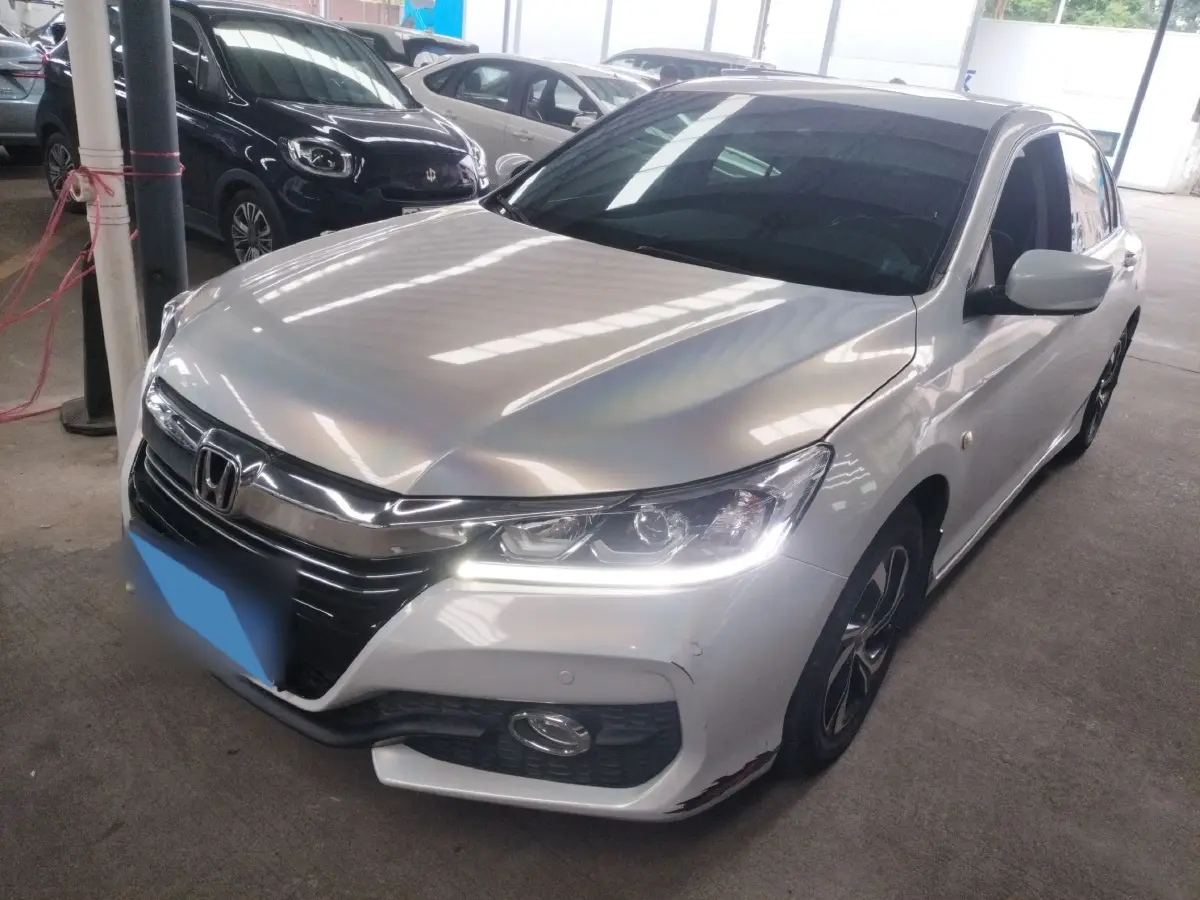 2016 Honda Accord 2.0L 155HP L4 CVT
