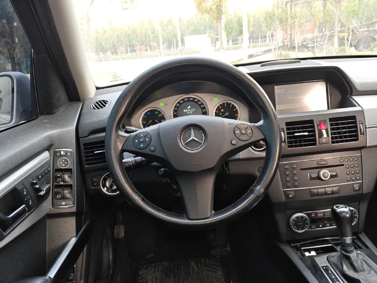 2012 Mercedes-Benz GLK Class 3.0L 245HP V6 7AT,autocango,china used car exporter,china ev exporter,chinese used car exporter,chinese used ev exporter