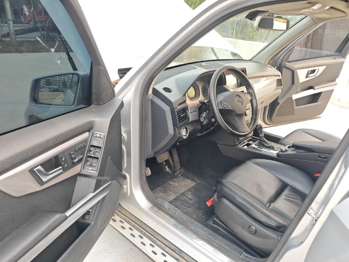 2012 Mercedes-Benz GLK Class 3.0L 245HP V6 7AT,autocango,china used car exporter,china ev exporter,chinese used car exporter,chinese used ev exporter