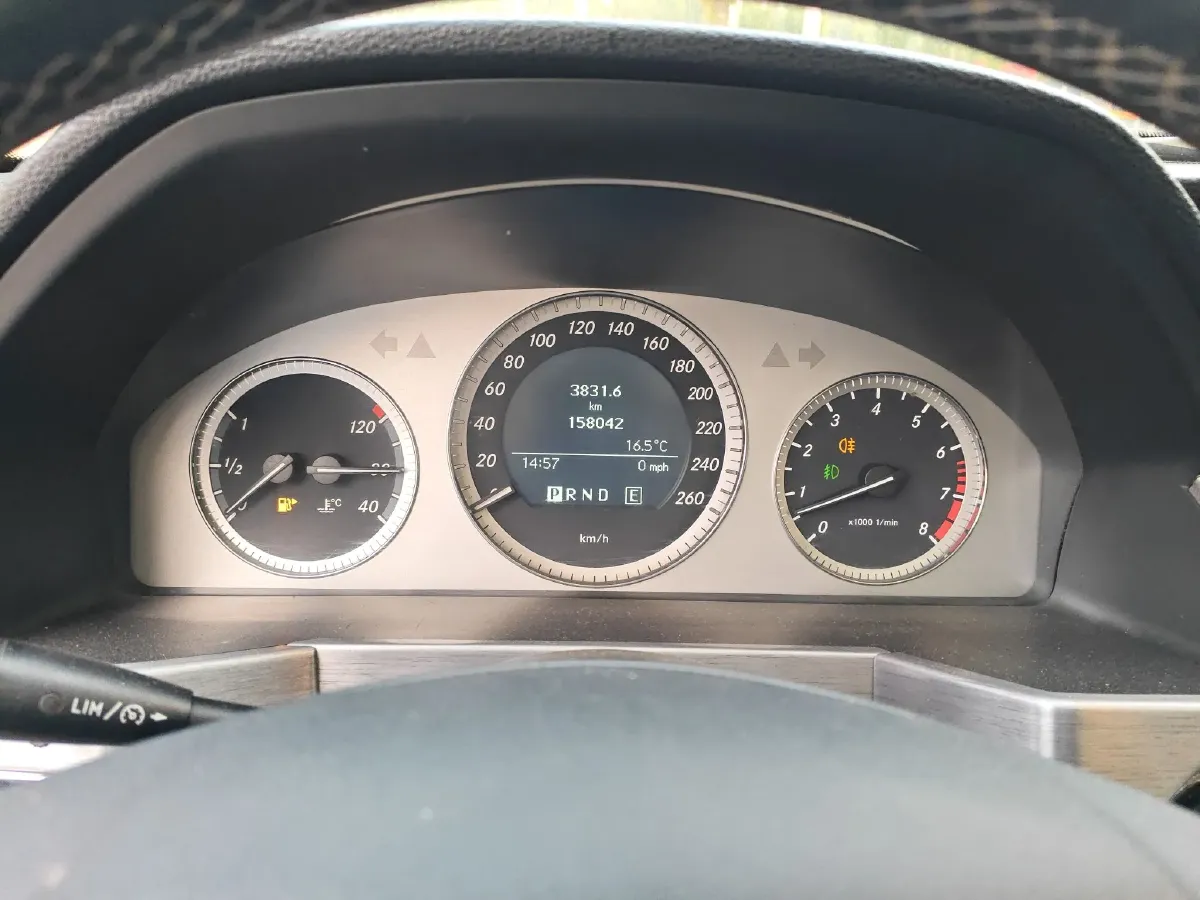 2012 Mercedes-Benz GLK Class 3.0L 245HP V6 7AT,autocango,china used car exporter,china ev exporter,chinese used car exporter,chinese used ev exporter