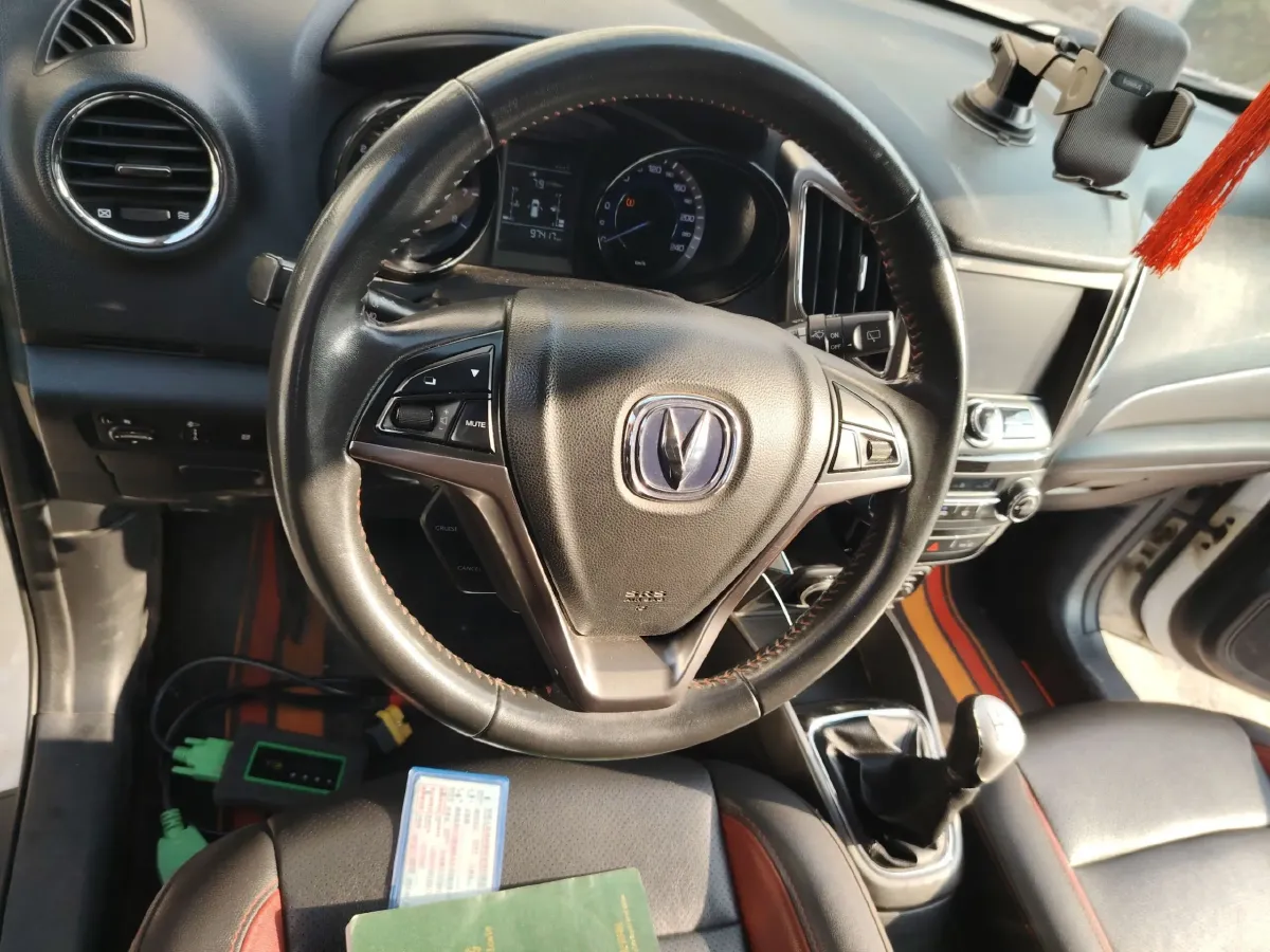 2016 ChangAn CS15 1.5L 107HP L4 5MT,autocango,china used car exporter,china ev exporter,chinese used car exporter,chinese used ev exporter