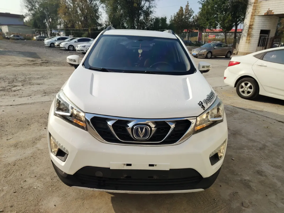 2016 ChangAn CS15 1.5L 107HP L4 5MT,autocango,china used car exporter,china ev exporter,chinese used car exporter,chinese used ev exporter