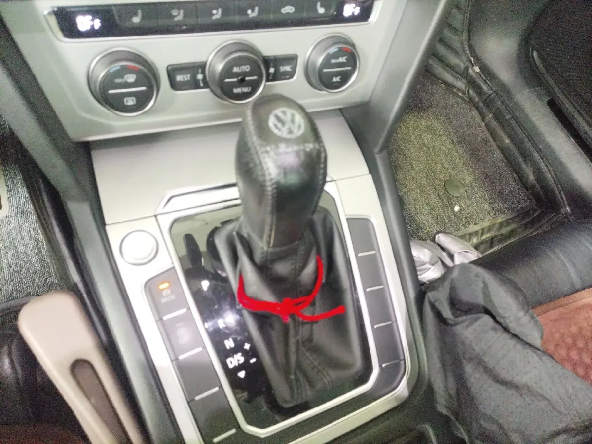 2018 Volkswagen Alltrack 2.0T 220HP L4 6DCT,autocango,china used car exporter,china ev exporter,chinese used car exporter,chinese used ev exporter