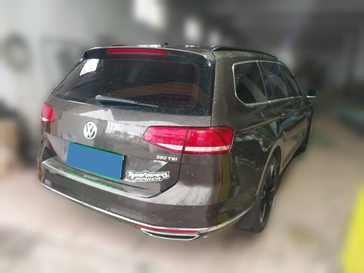 2018 Volkswagen Alltrack 2.0T 220HP L4 6DCT,autocango,china used car exporter,china ev exporter,chinese used car exporter,chinese used ev exporter