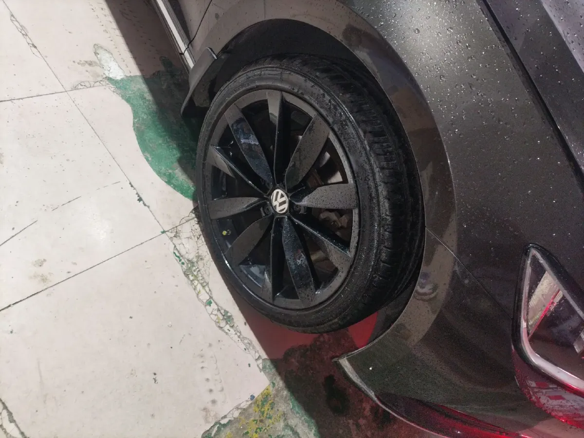 2018 Volkswagen Alltrack 2.0T 220HP L4 6DCT,autocango,china used car exporter,china ev exporter,chinese used car exporter,chinese used ev exporter