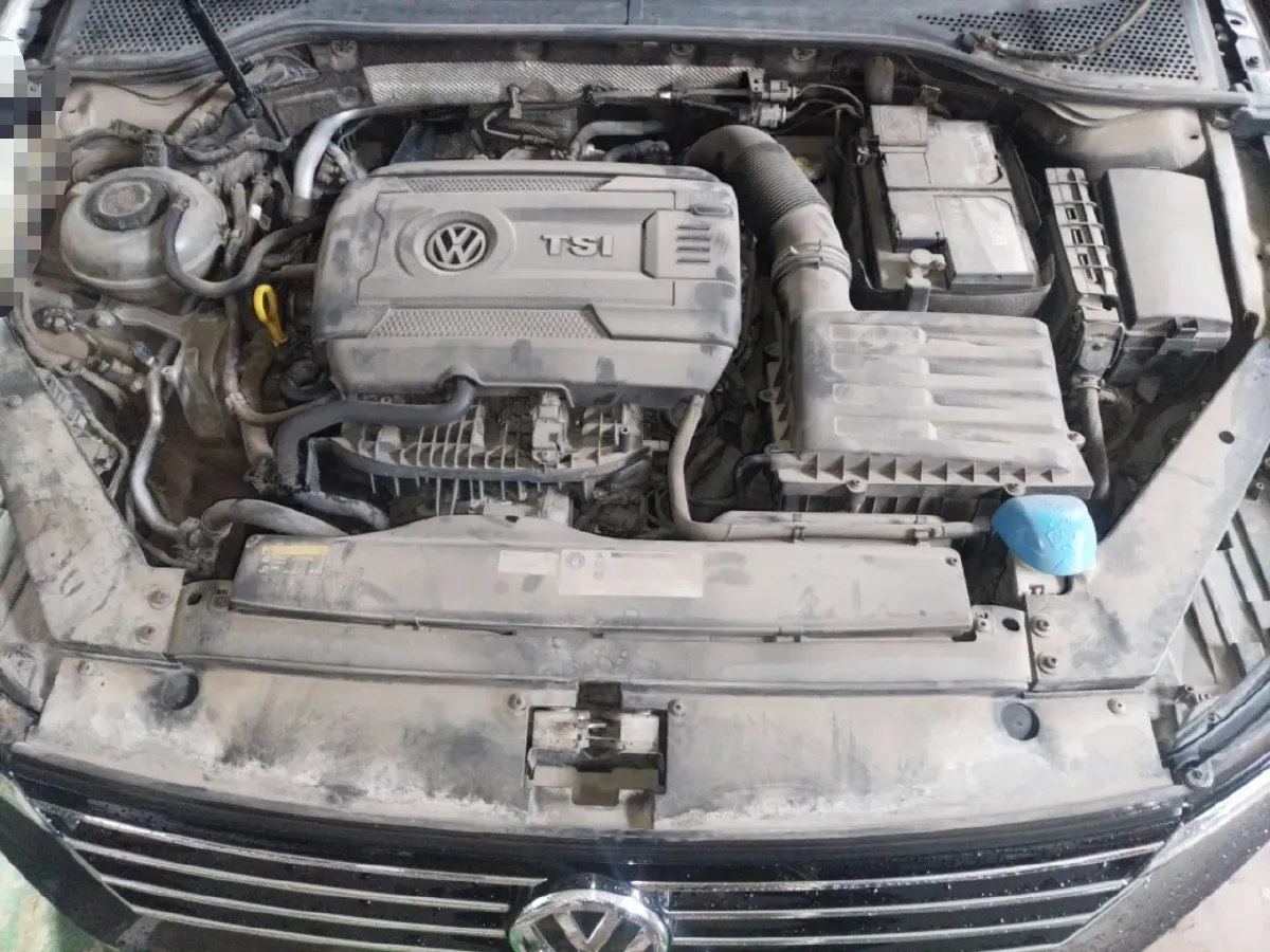 2018 Volkswagen Alltrack 2.0T 220HP L4 6DCT,autocango,china used car exporter,china ev exporter,chinese used car exporter,chinese used ev exporter