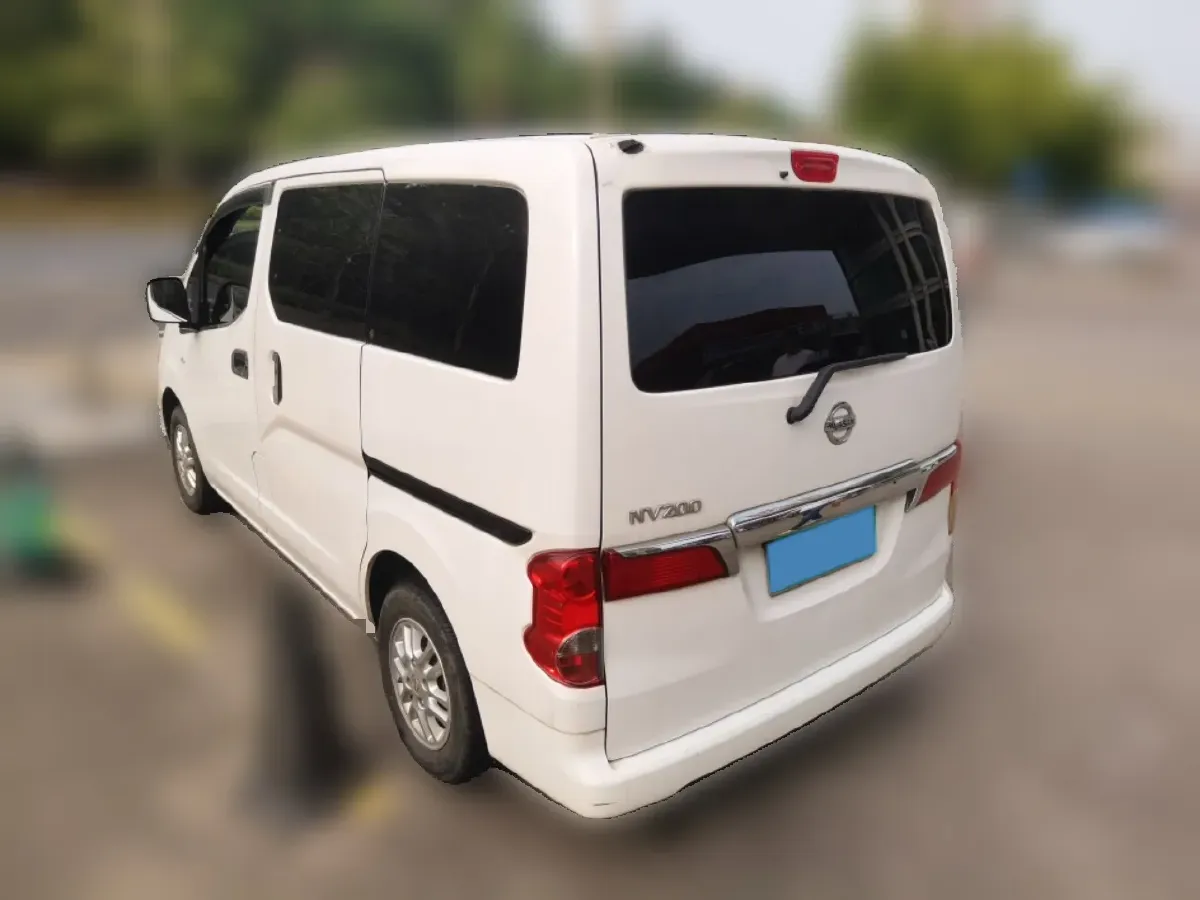 2013 Nissan NV200 1.6L 113HP L4 5MT,autocango,china used car exporter,china ev exporter,chinese used car exporter,chinese used ev exporter