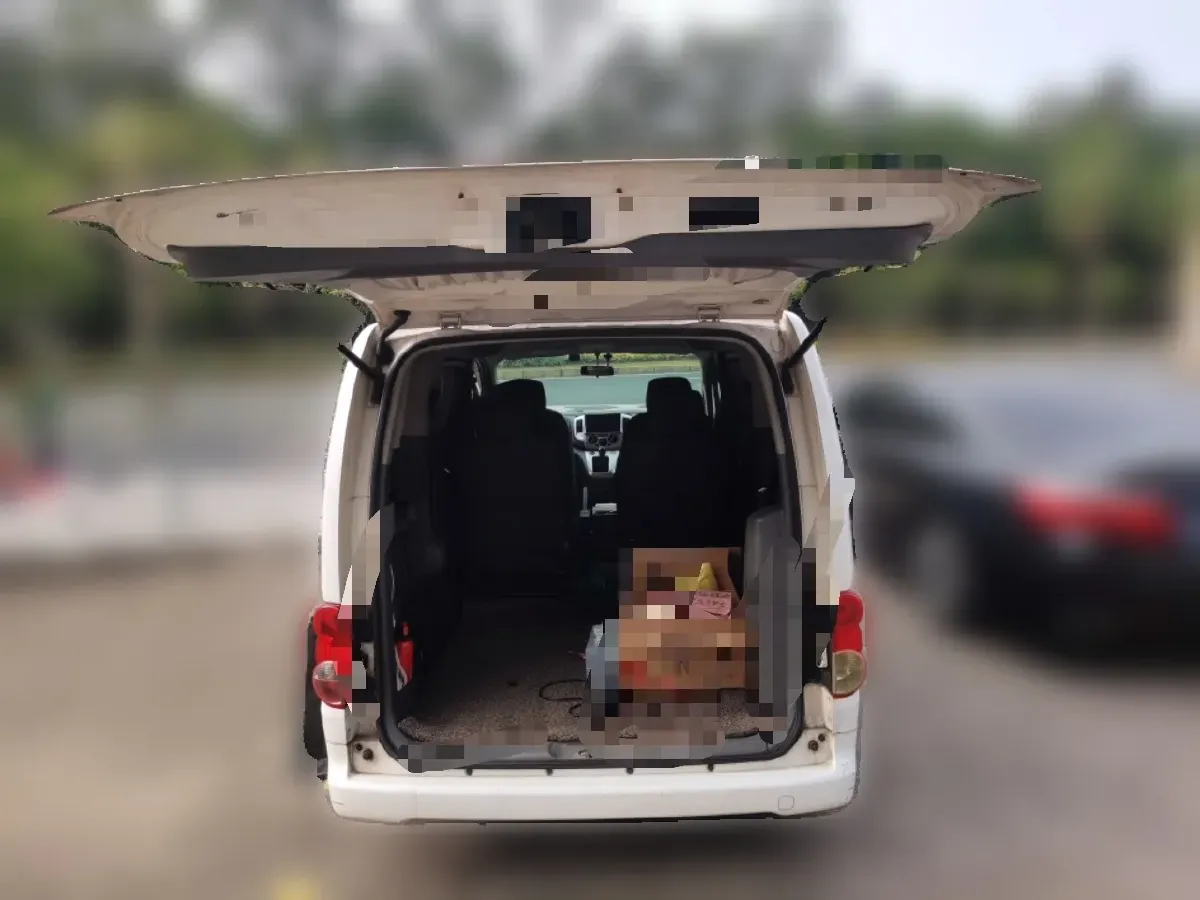 2013 Nissan NV200 1.6L 113HP L4 5MT,autocango,china used car exporter,china ev exporter,chinese used car exporter,chinese used ev exporter