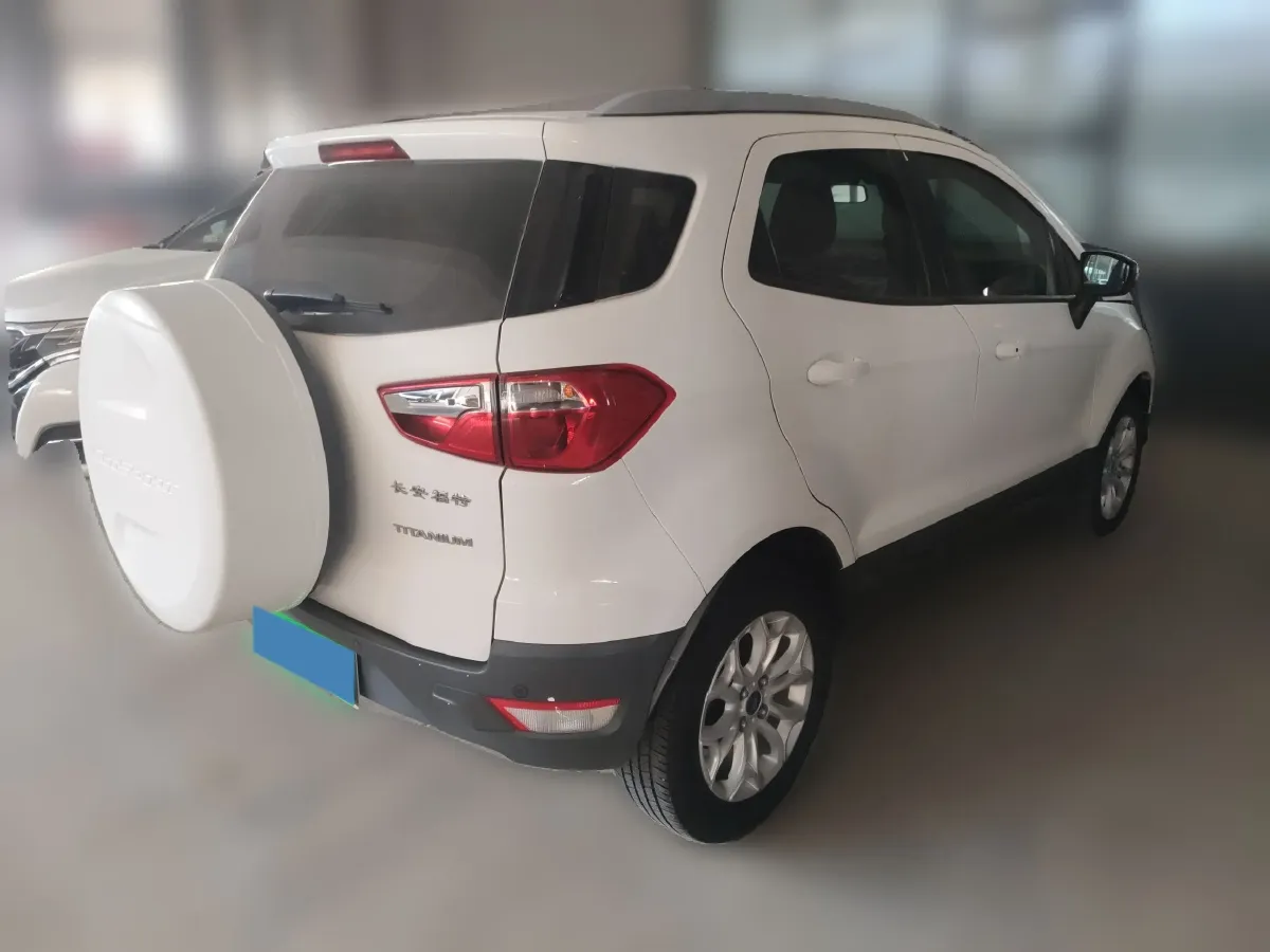2013 Ford EcoSport 1.5L 110HP L4 5MT,autocango,china used car exporter,china ev exporter,chinese used car exporter,chinese used ev exporter