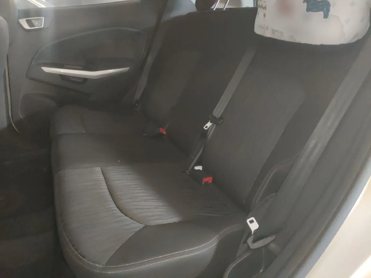 2013 Ford EcoSport 1.5L 110HP L4 5MT,autocango,china used car exporter,china ev exporter,chinese used car exporter,chinese used ev exporter