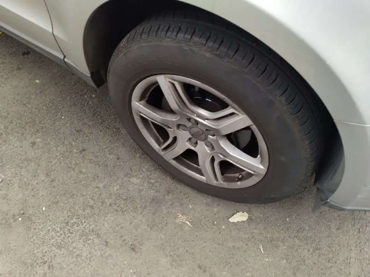 2010 Audi Q5 2.0T 211HP L4 7DCT,autocango,china used car exporter,china ev exporter,chinese used car exporter,chinese used ev exporter