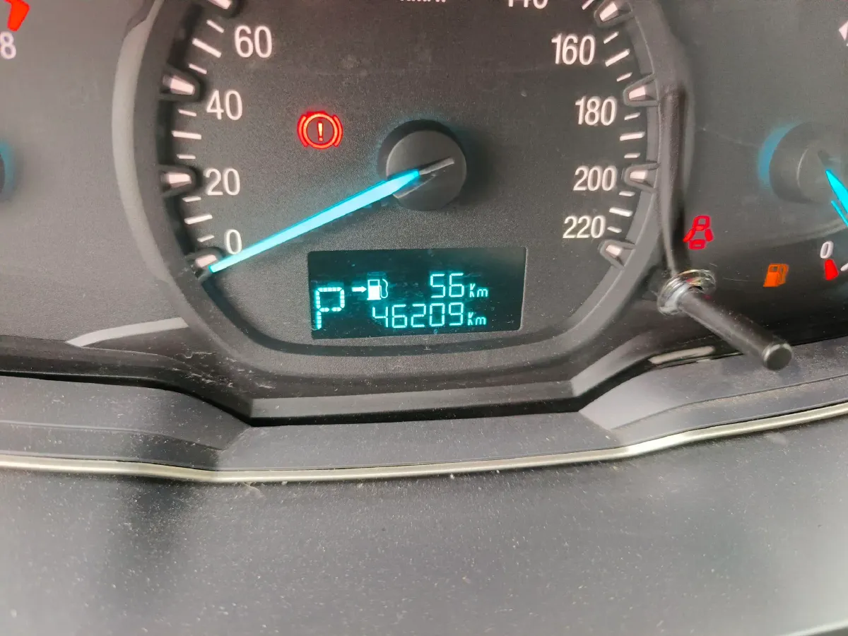 2017 Ford Escort 1.5L 113HP L4 6AT,autocango,china used car exporter,china ev exporter,chinese used car exporter,chinese used ev exporter