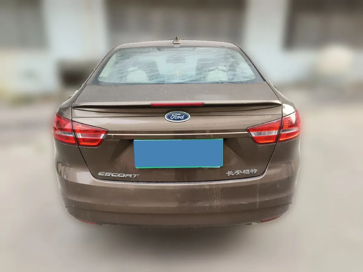2017 Ford Escort 1.5L 113HP L4 6AT,autocango,china used car exporter,china ev exporter,chinese used car exporter,chinese used ev exporter