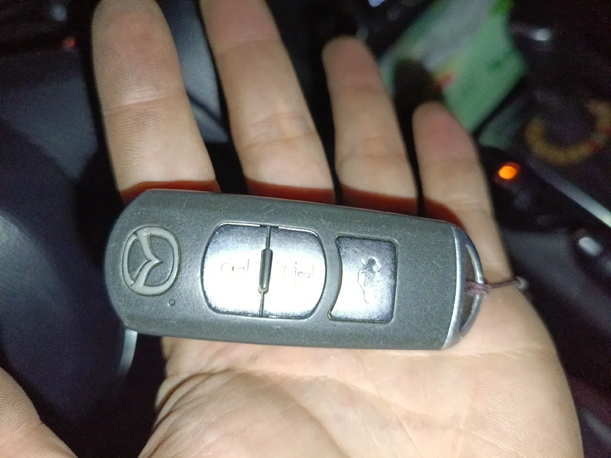 2016 Mazda 3 Axela 1.5L 117HP L4 6AT,autocango,china used car exporter,china ev exporter,chinese used car exporter,chinese used ev exporter