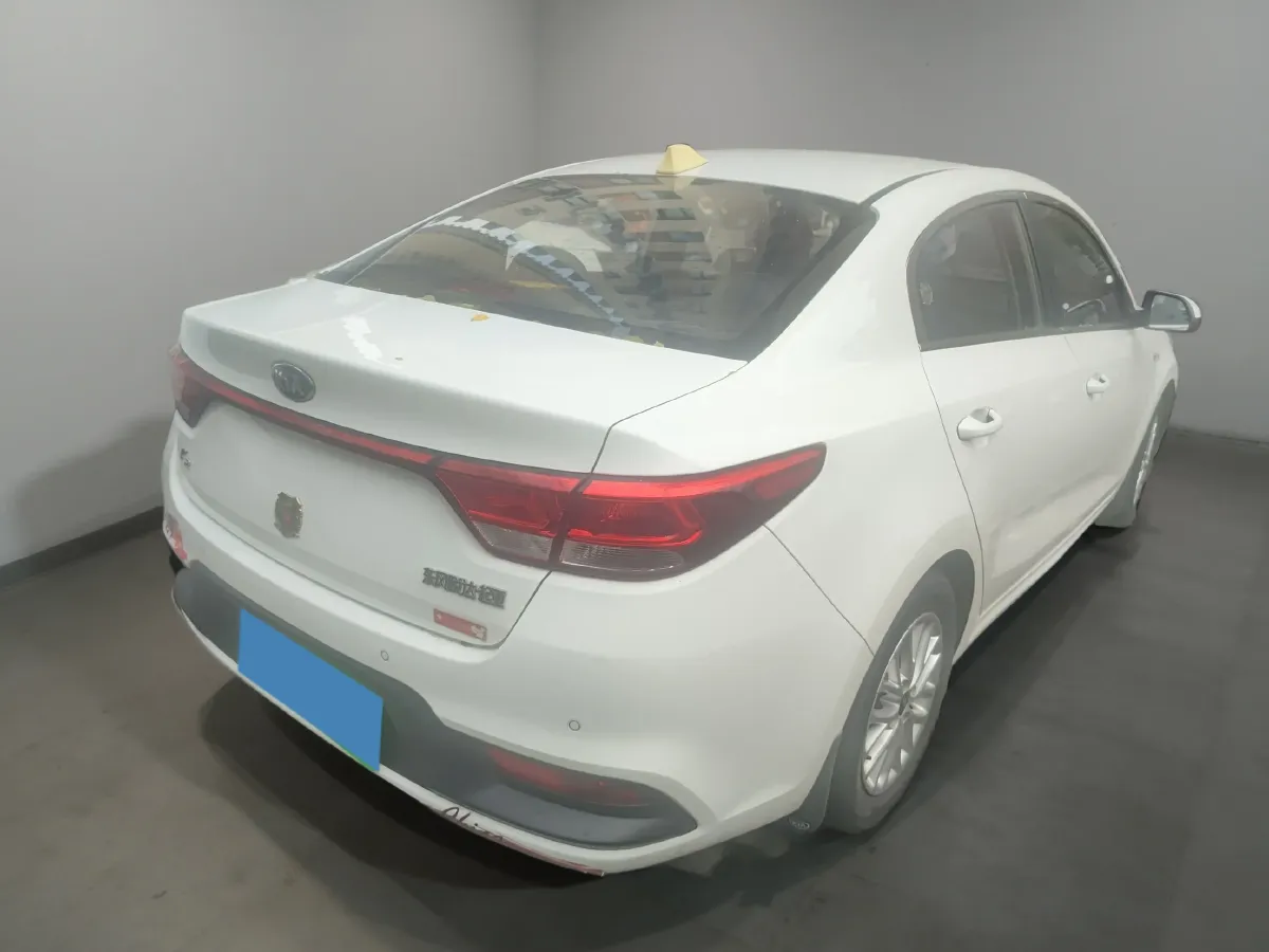 2017 Kia K2 1.4L 100HP L4 6MT,autocango,china used car exporter,china ev exporter,chinese used car exporter,chinese used ev exporter