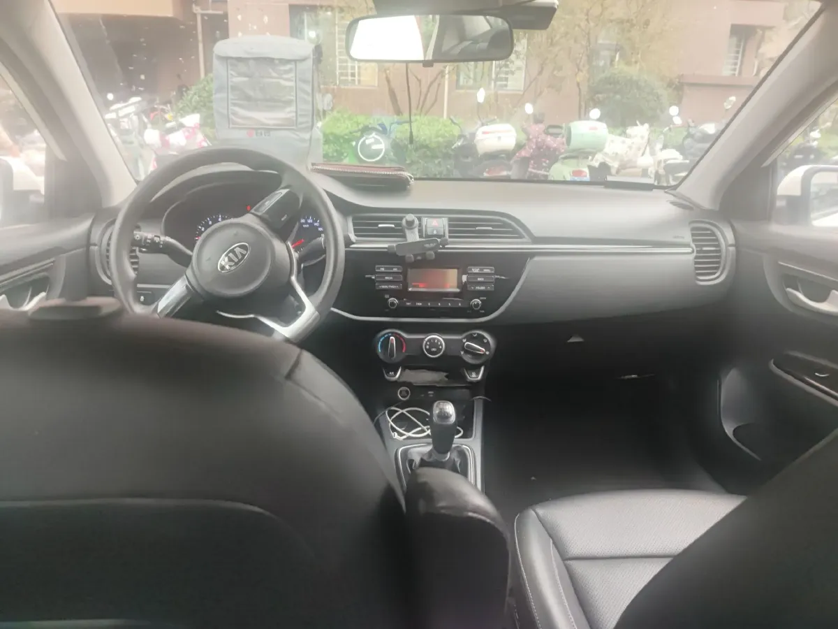 2017 Kia K2 1.4L 100HP L4 6MT,autocango,china used car exporter,china ev exporter,chinese used car exporter,chinese used ev exporter