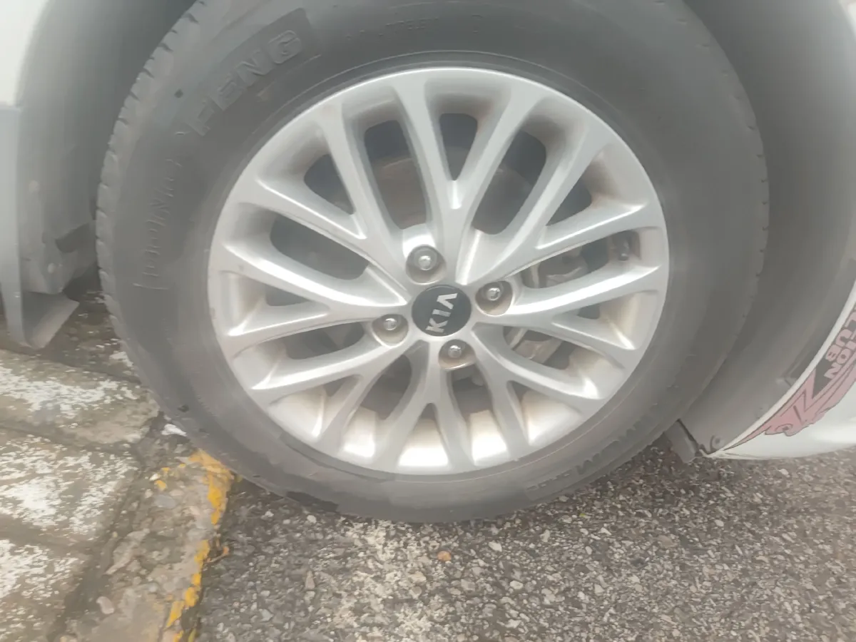 2017 Kia K2 1.4L 100HP L4 6MT,autocango,china used car exporter,china ev exporter,chinese used car exporter,chinese used ev exporter