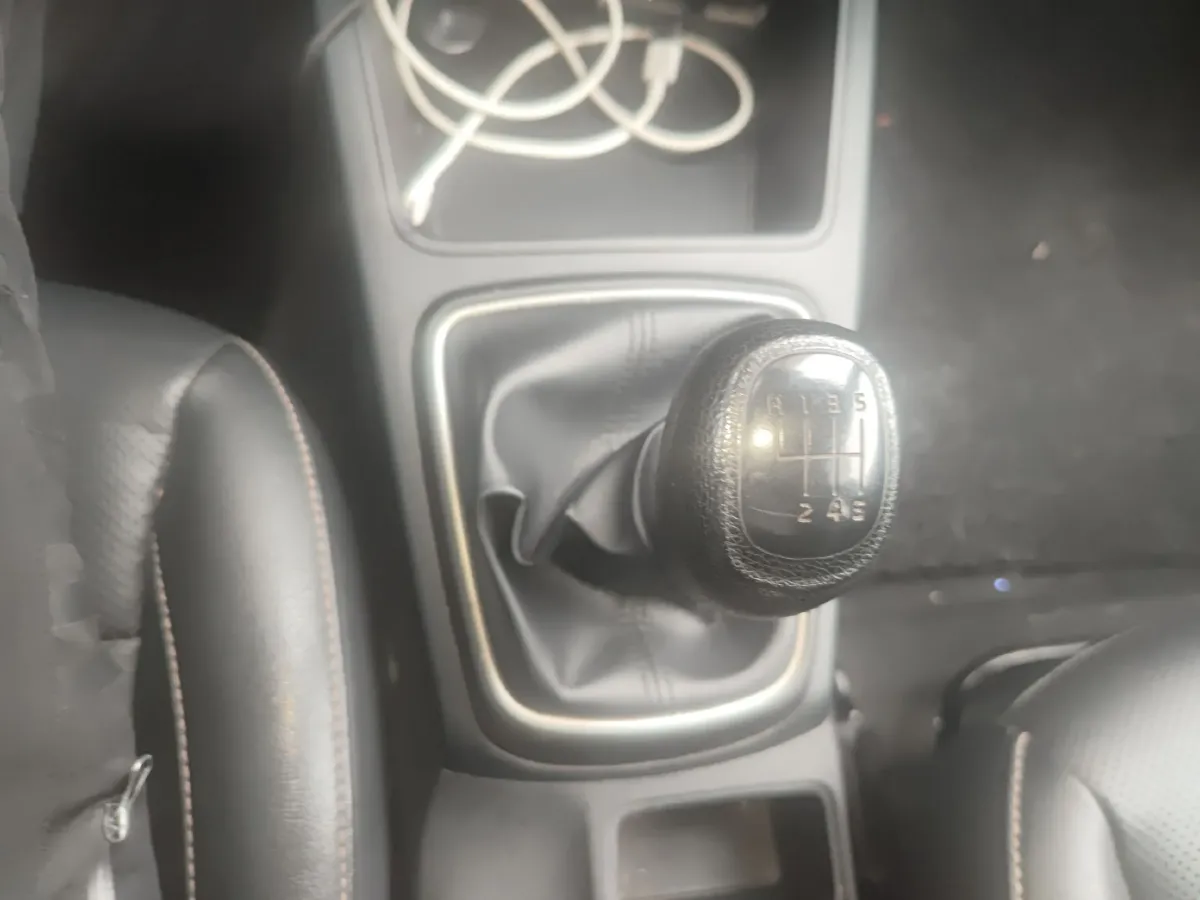 2017 Kia K2 1.4L 100HP L4 6MT,autocango,china used car exporter,china ev exporter,chinese used car exporter,chinese used ev exporter