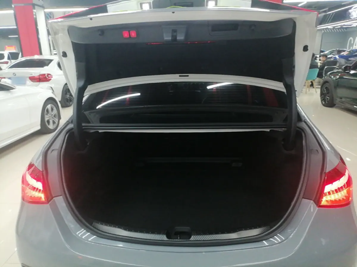 2024 Mercedes-Benz C Class 1.5T 204HP L4 9AT,autocango,china used car exporter,china ev exporter,chinese used car exporter,chinese used ev exporter