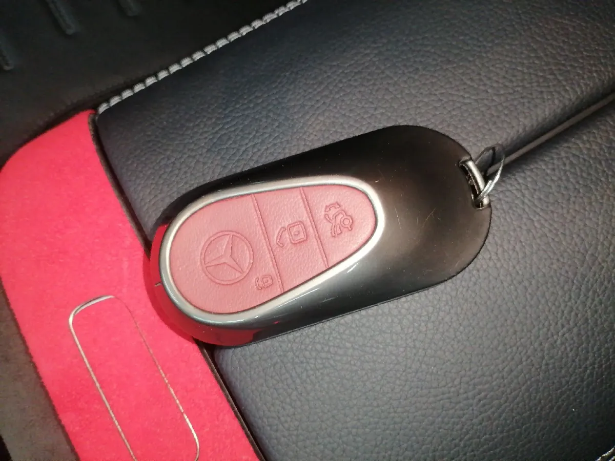 2024 Mercedes-Benz C Class 1.5T 204HP L4 9AT,autocango,china used car exporter,china ev exporter,chinese used car exporter,chinese used ev exporter