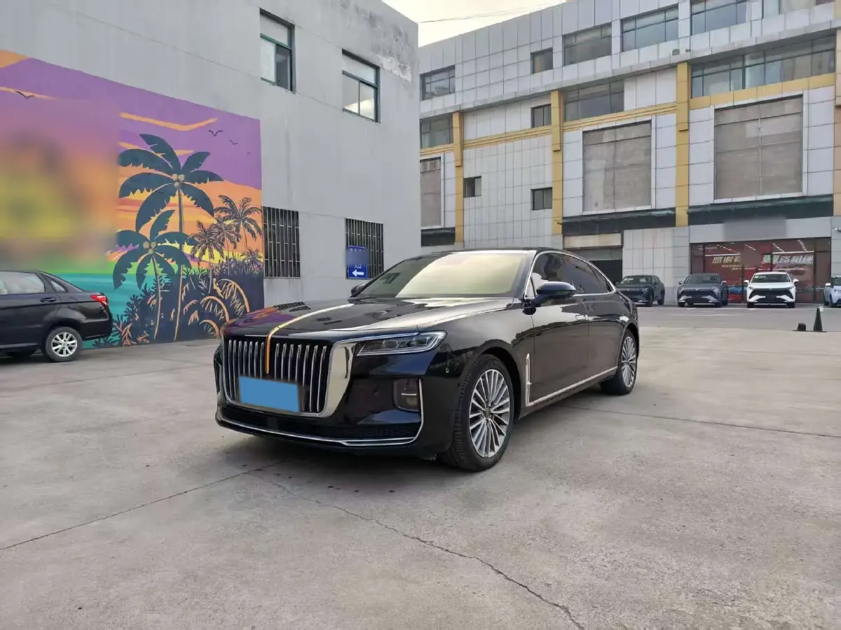 2020 HongQi H9 2.0T 252HP L4 7DCT