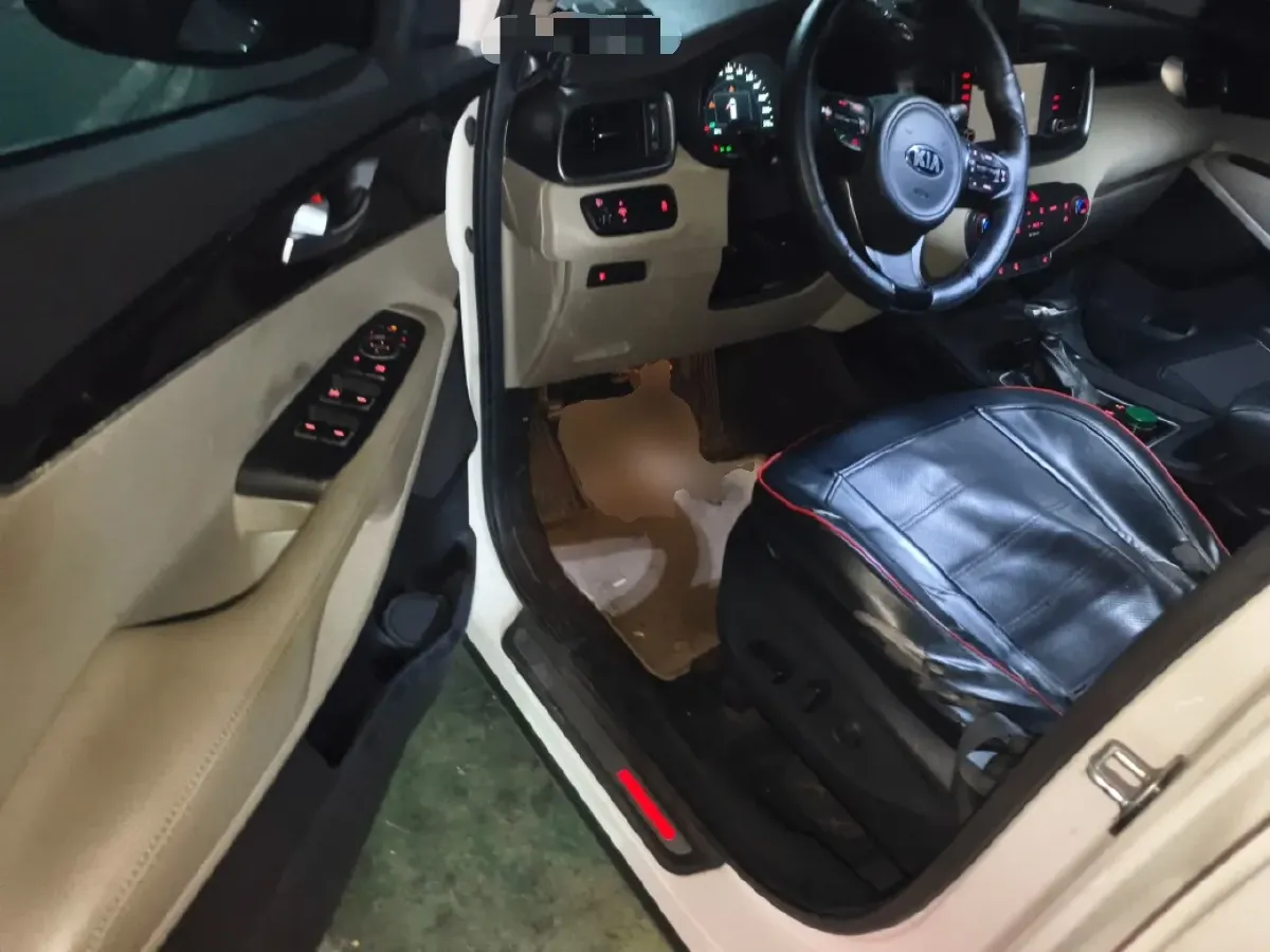 2015 Kia Sorento 2.2T 200HP L4 6AT,autocango,china used car exporter,china ev exporter,chinese used car exporter,chinese used ev exporter