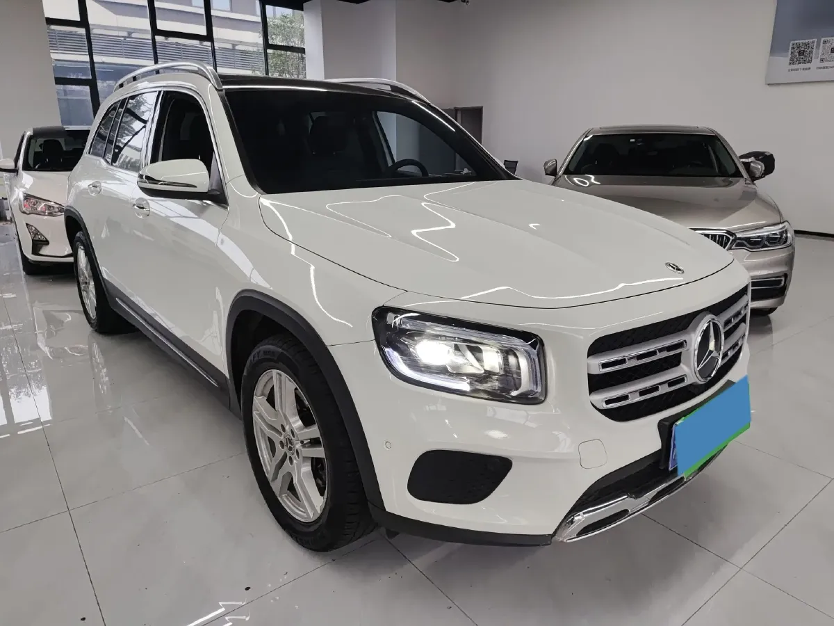 2022 Mercedes-Benz GLB Class 2.0T 190HP L4 8DCT,autocango,china used car exporter,china ev exporter,chinese used car exporter,chinese used ev exporter