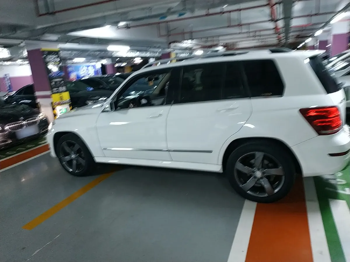 2013 Mercedes-Benz GLK Class 3.0L 245HP V6 7AT,autocango,china used car exporter,china ev exporter,chinese used car exporter,chinese used ev exporter