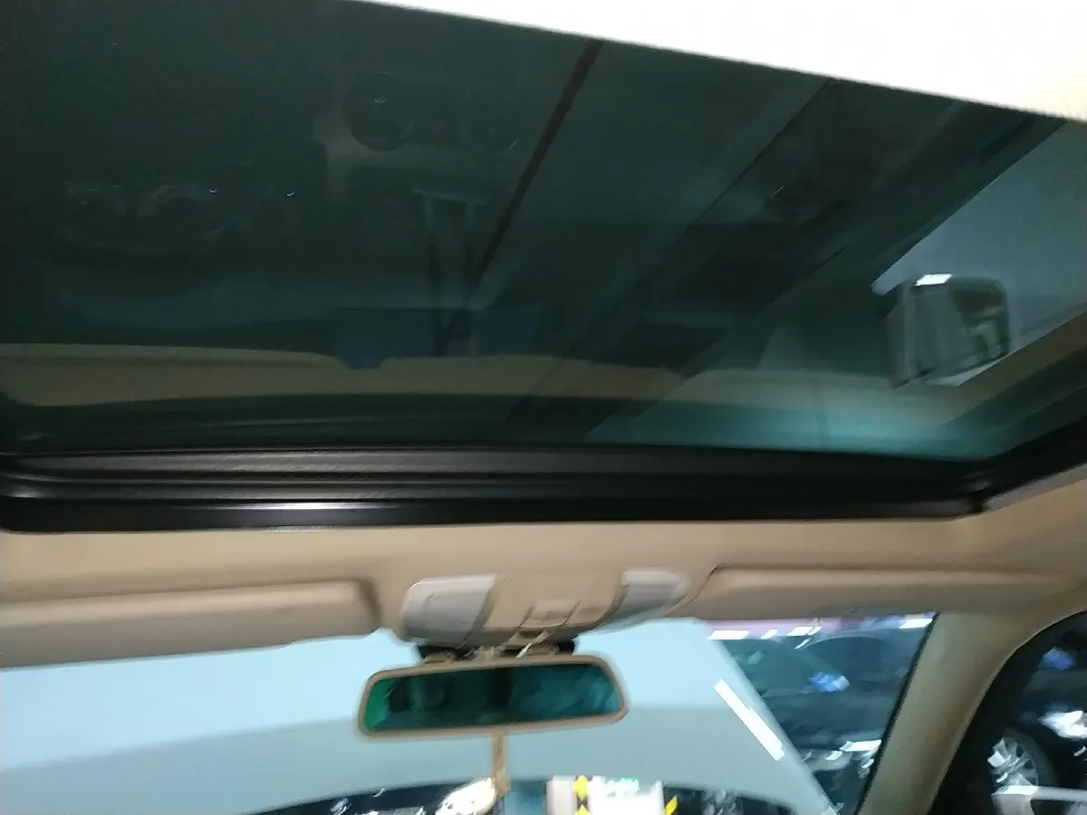 2013 Mercedes-Benz GLK Class 3.0L 245HP V6 7AT,autocango,china used car exporter,china ev exporter,chinese used car exporter,chinese used ev exporter