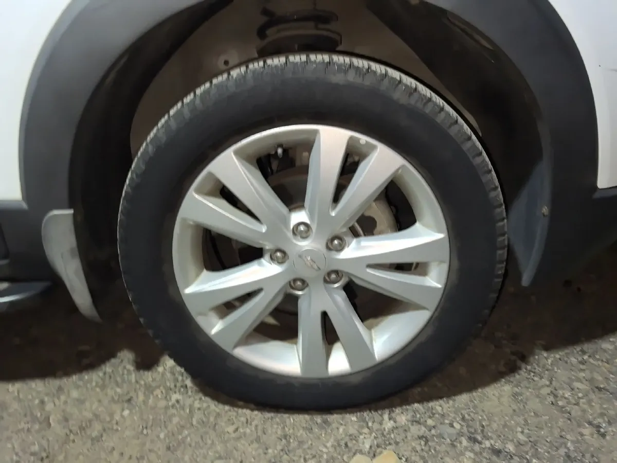 2014 Chevrolet Captiva 2.4L 167HP L4 6AT,autocango,china used car exporter,china ev exporter,chinese used car exporter,chinese used ev exporter