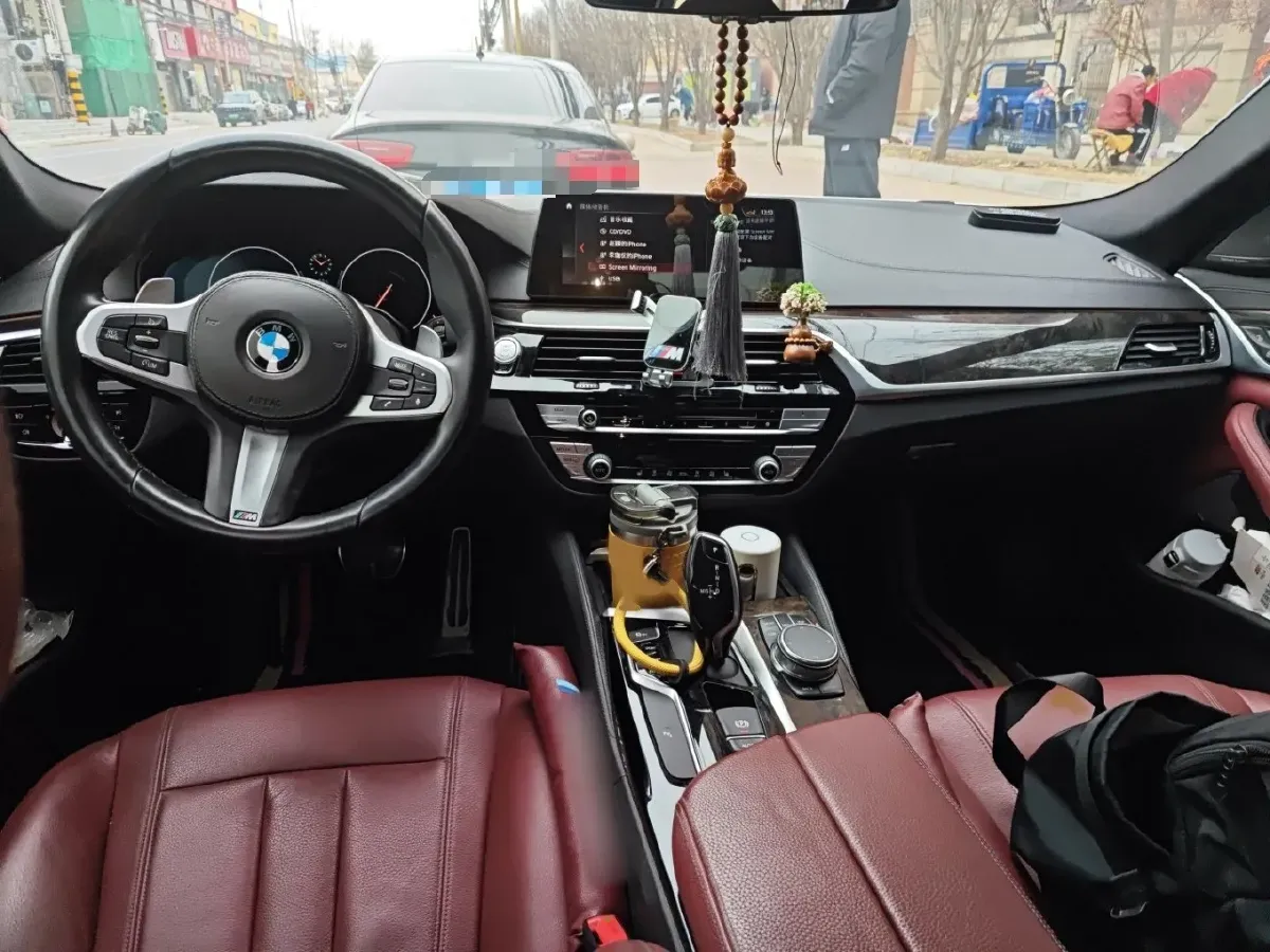 2019 BMW 5 Series 2.0T 252HP L4 8AT,autocango,china used car exporter,china ev exporter,chinese used car exporter,chinese used ev exporter