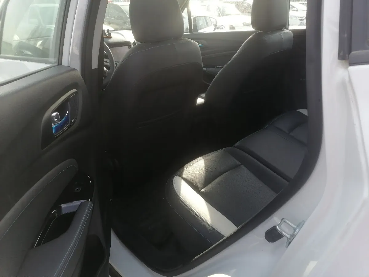 2018 ChangAn CS15 EV BEV 42.92KWH,autocango,china used car exporter,china ev exporter,chinese used car exporter,chinese used ev exporter