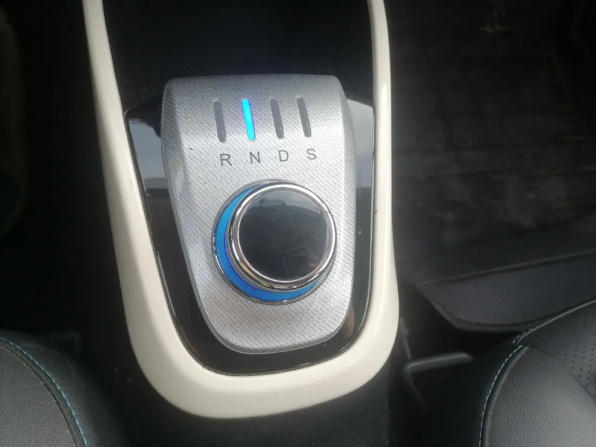 2018 ChangAn CS15 EV BEV 42.92KWH,autocango,china used car exporter,china ev exporter,chinese used car exporter,chinese used ev exporter