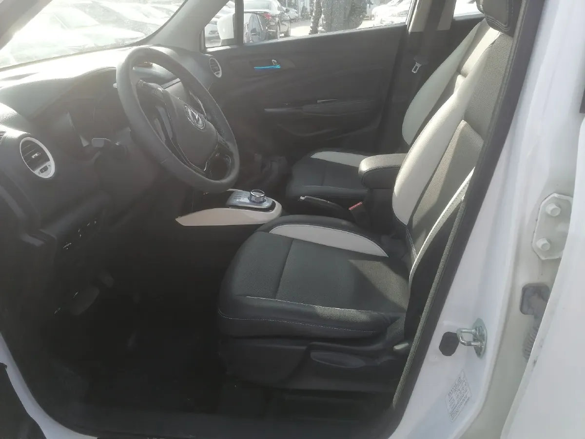 2018 ChangAn CS15 EV BEV 42.92KWH,autocango,china used car exporter,china ev exporter,chinese used car exporter,chinese used ev exporter