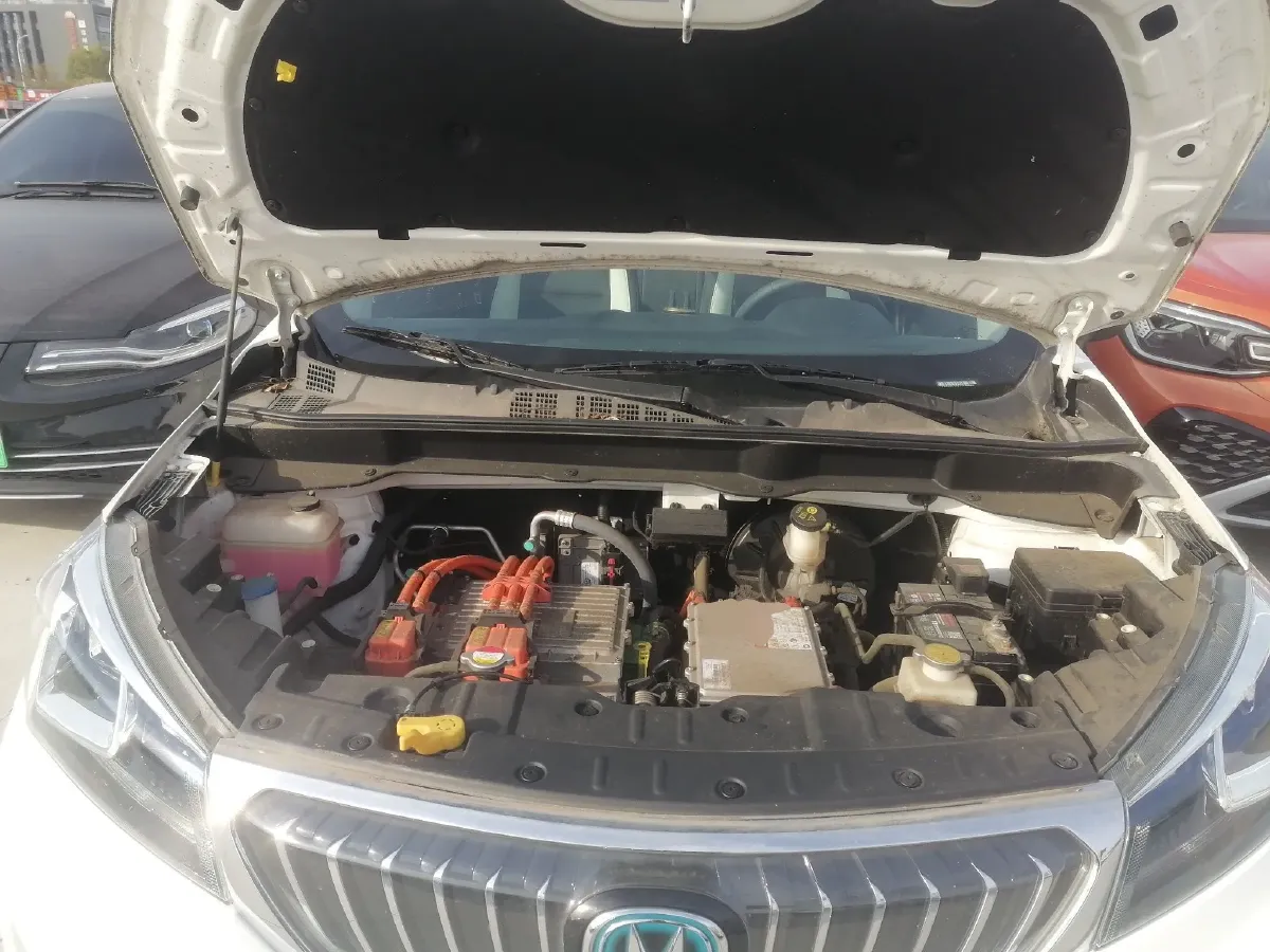 2018 ChangAn CS15 EV BEV 42.92KWH,autocango,china used car exporter,china ev exporter,chinese used car exporter,chinese used ev exporter