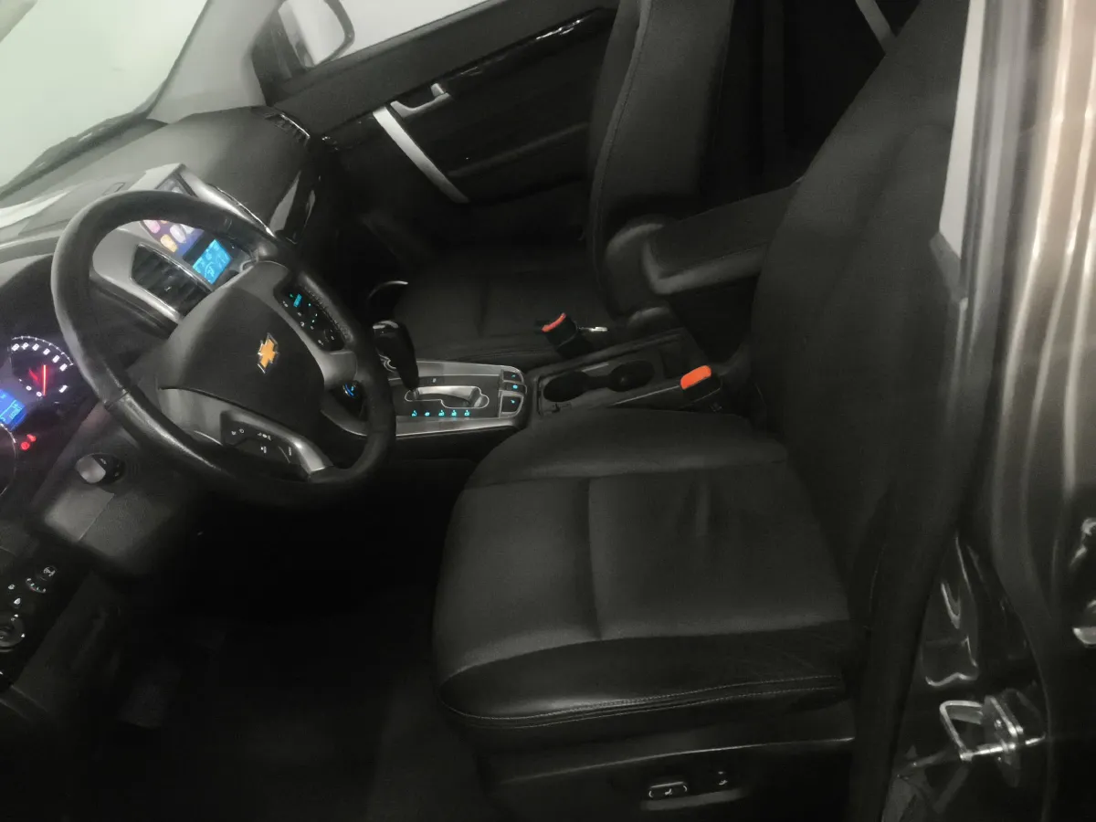 2017 Chevrolet Captiva 2.4L 167HP L4 6AT,autocango,china used car exporter,china ev exporter,chinese used car exporter,chinese used ev exporter