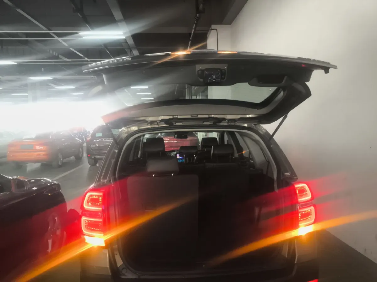 2017 Chevrolet Captiva 2.4L 167HP L4 6AT,autocango,china used car exporter,china ev exporter,chinese used car exporter,chinese used ev exporter