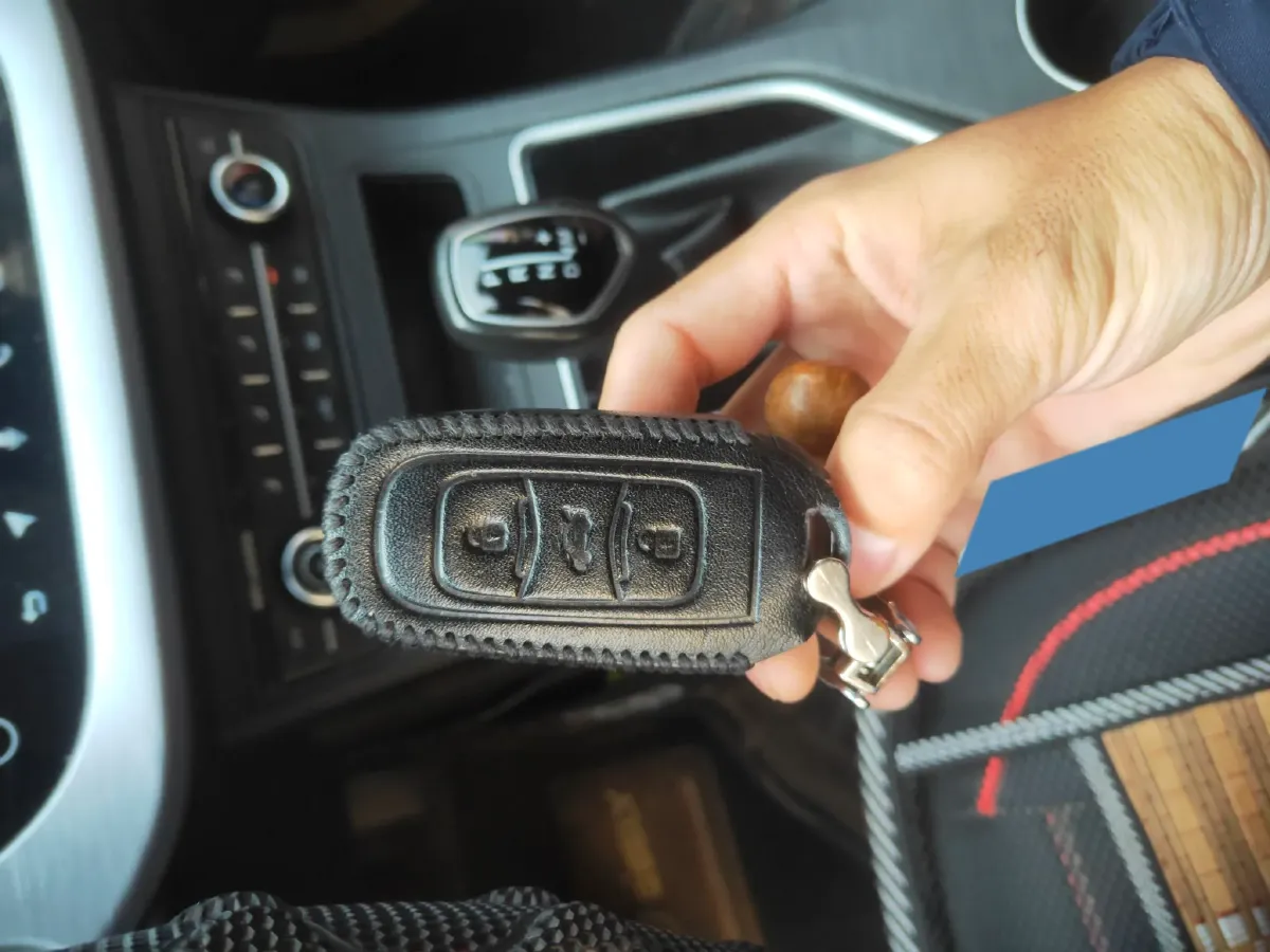 2020 Geely Vision 1.5L 109HP L4 CVT,autocango,china used car exporter,china ev exporter,chinese used car exporter,chinese used ev exporter