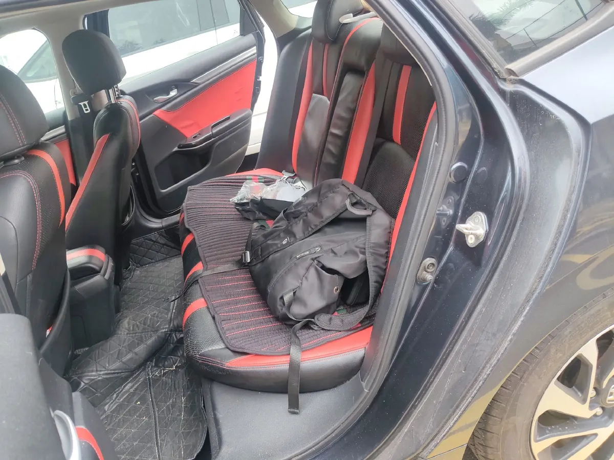 2016 Honda Civic 1.5T 177HP L4 CVT,autocango,china used car exporter,china ev exporter,chinese used car exporter,chinese used ev exporter