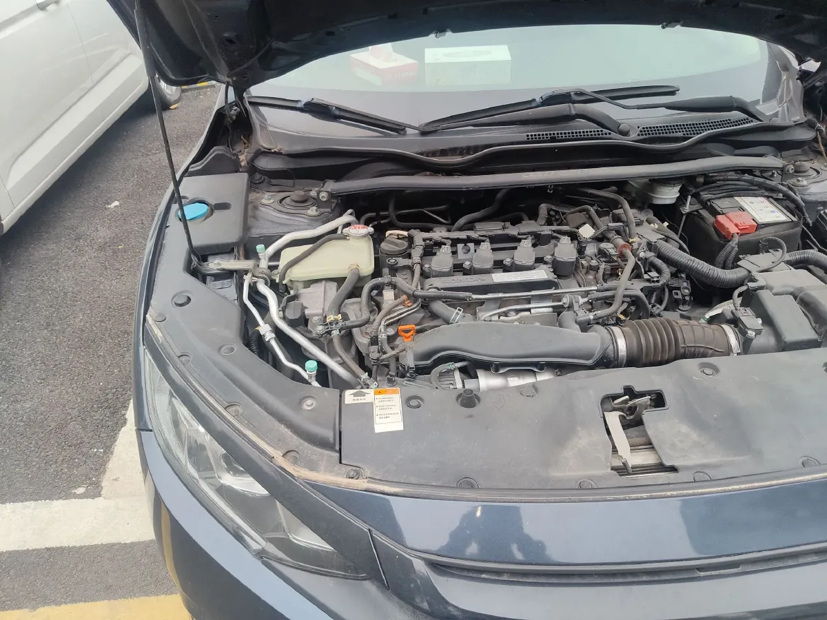 2016 Honda Civic 1.5T 177HP L4 CVT,autocango,china used car exporter,china ev exporter,chinese used car exporter,chinese used ev exporter