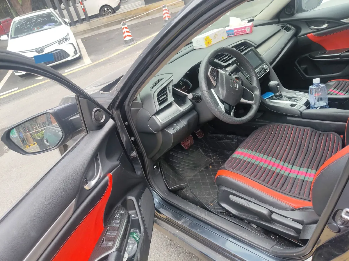 2016 Honda Civic 1.5T 177HP L4 CVT,autocango,china used car exporter,china ev exporter,chinese used car exporter,chinese used ev exporter