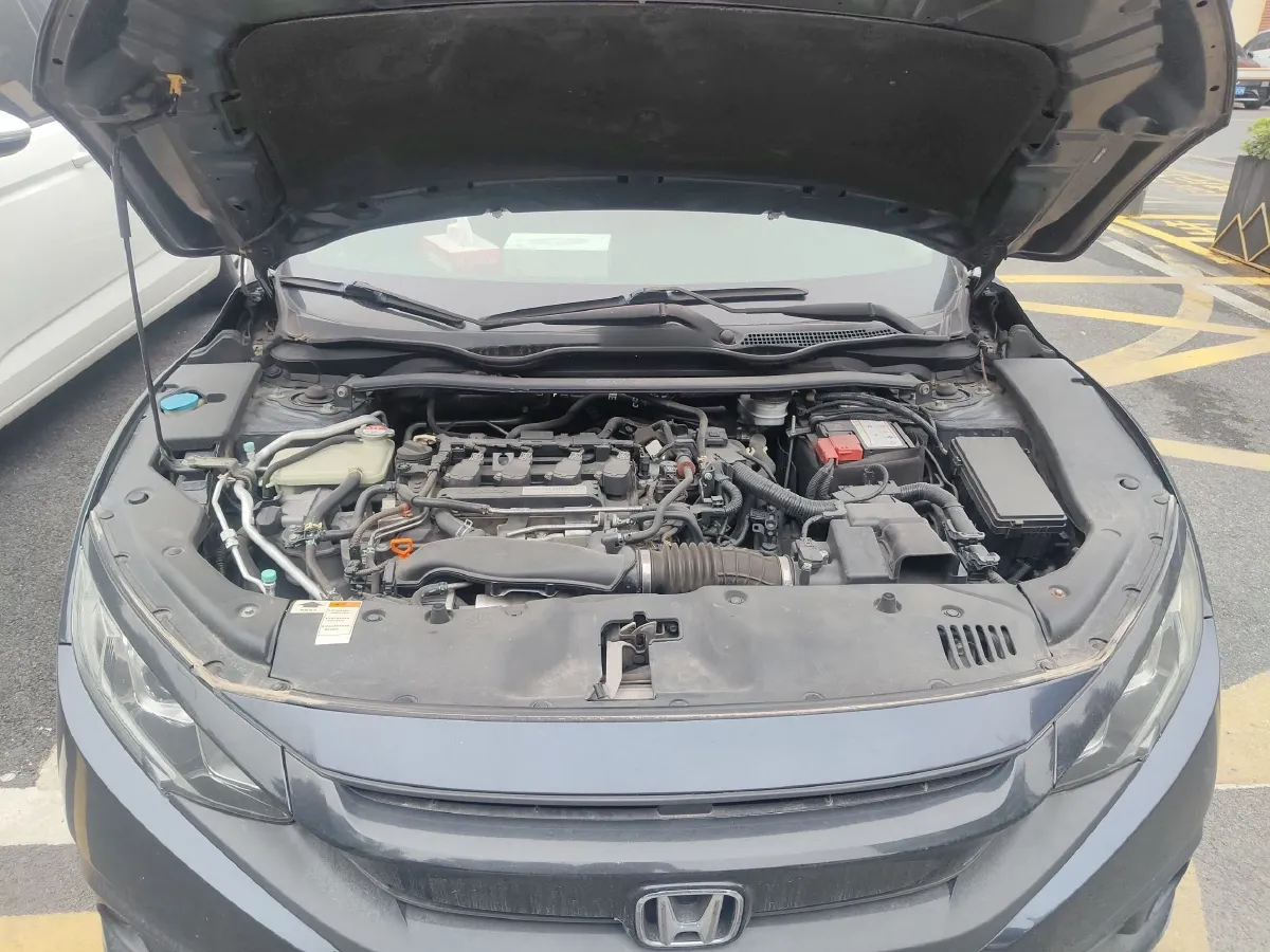 2016 Honda Civic 1.5T 177HP L4 CVT,autocango,china used car exporter,china ev exporter,chinese used car exporter,chinese used ev exporter