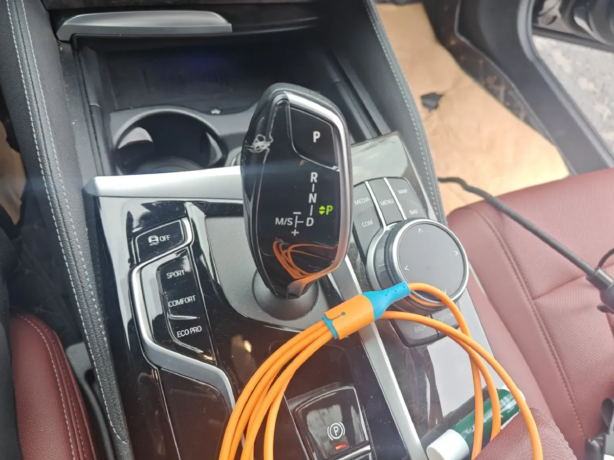 2021 BMW 5 Series 2.0T 184HP L4 8AT,autocango,china used car exporter,china ev exporter,chinese used car exporter,chinese used ev exporter